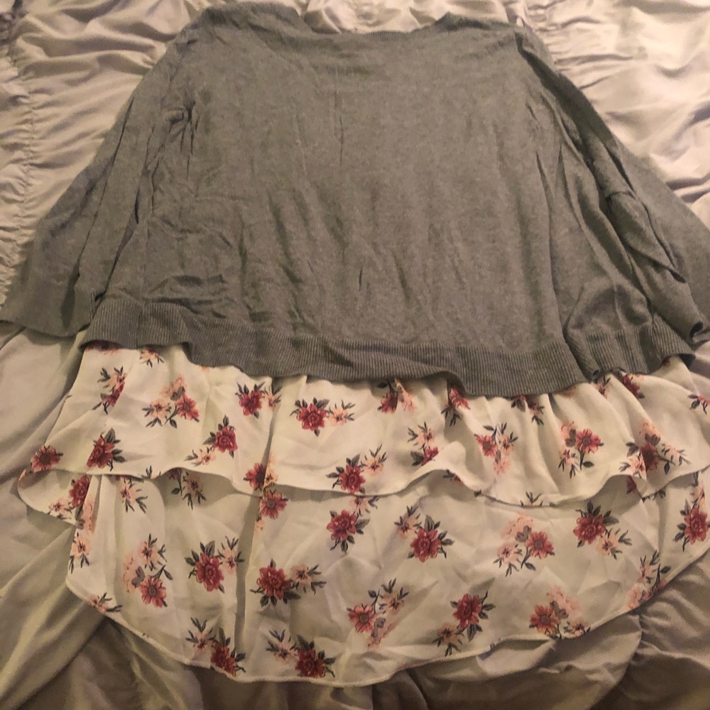Ann Taylor Loft gray sweater